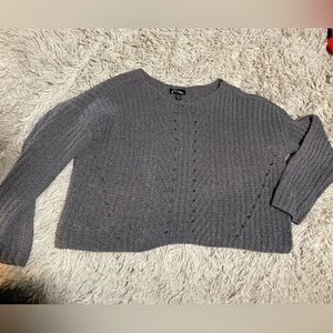 Fuzzy, slightly cropped sweater for girls. Size 6/6X.